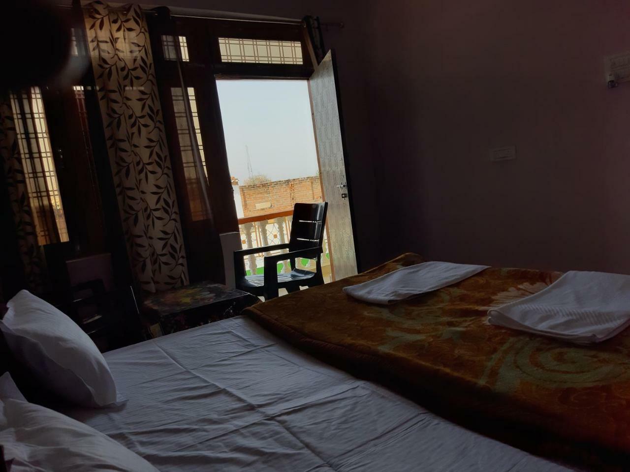 Shree Ram Homestay Orchha Exterior foto